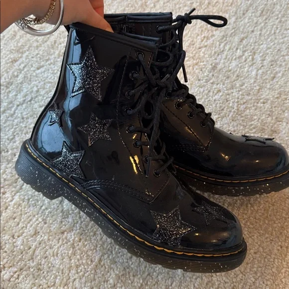 Doc Marten 1460 Glitter Star Patent Lace Up Boots in Black